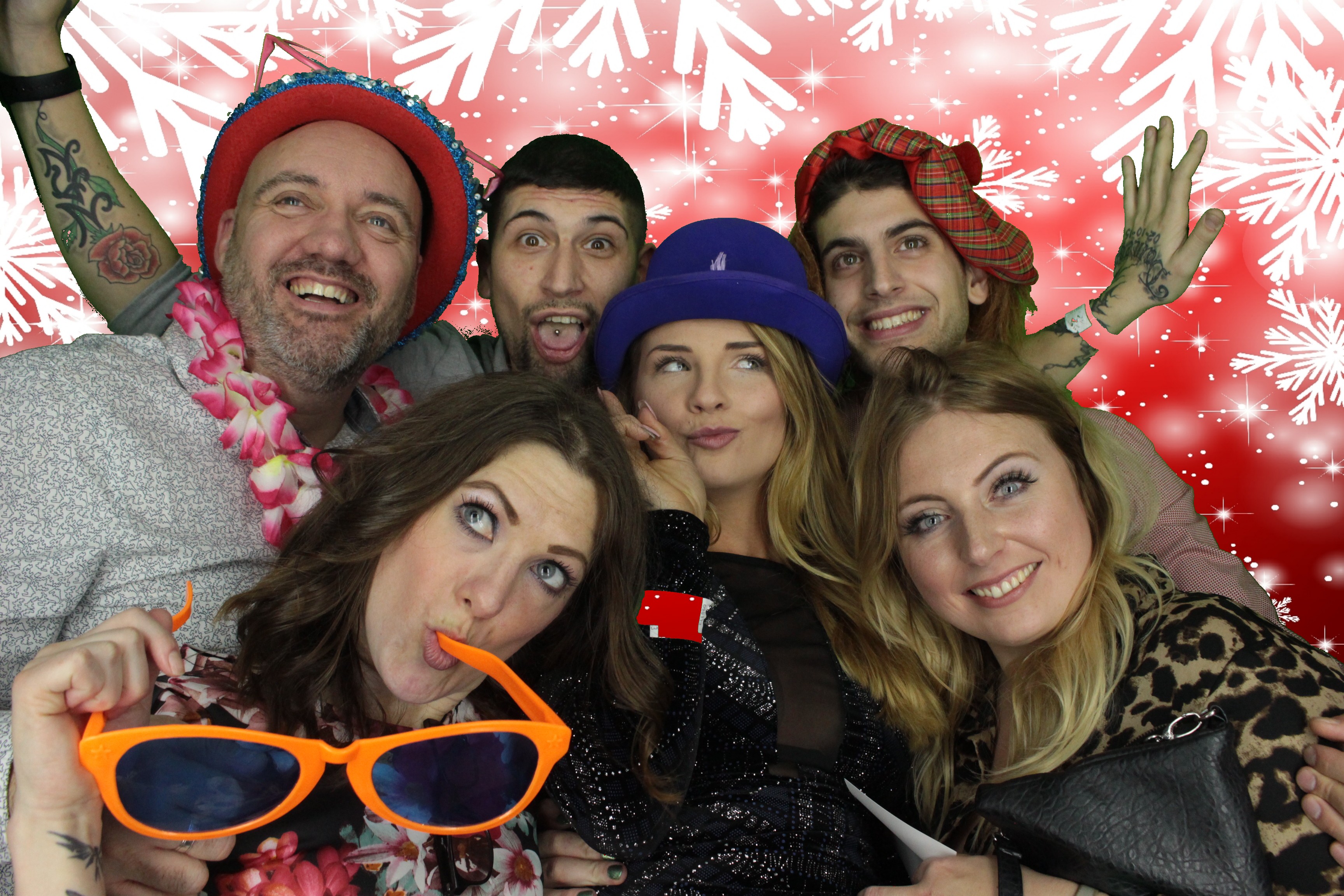 One Line Christmas Party | View more photos from the event at gallery.myphotoboothexperience.co.uk/u/MyPhotoBoothExperienceLtd/One-Line-Christmas-Party